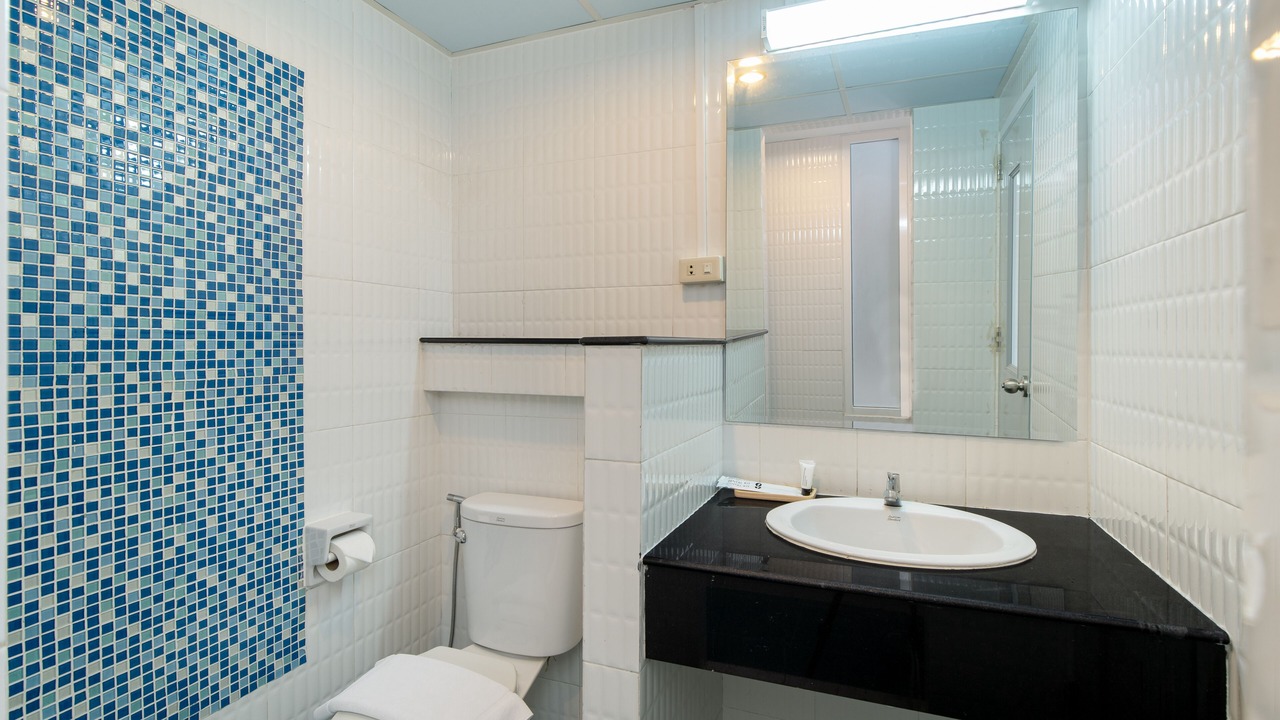 Photo of Bathroom in Lak Si