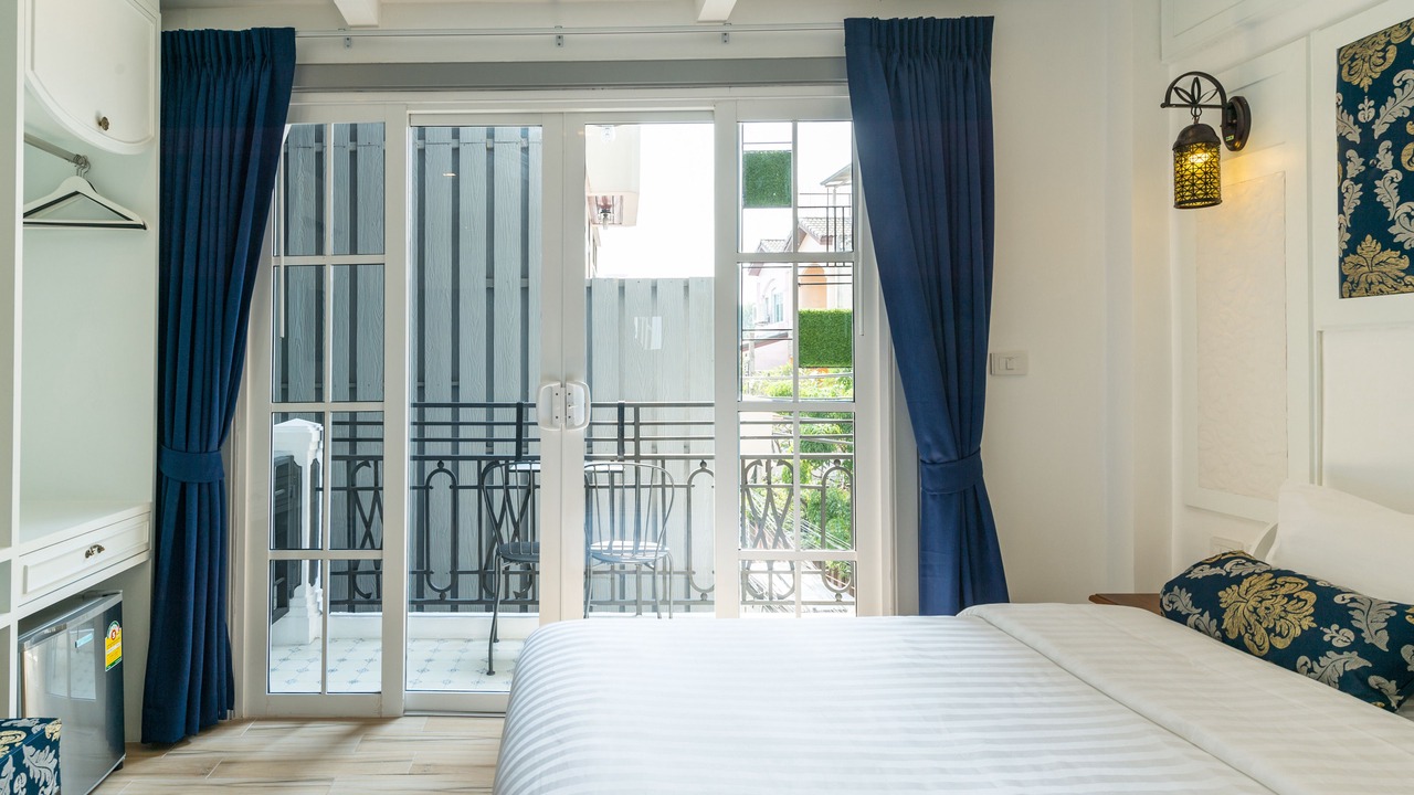 Photo of Bedroom in Bang Lamphu Lang