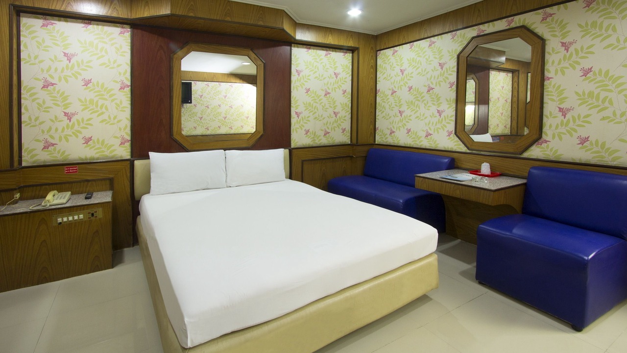 Photo of Bedroom in Arun Amarin