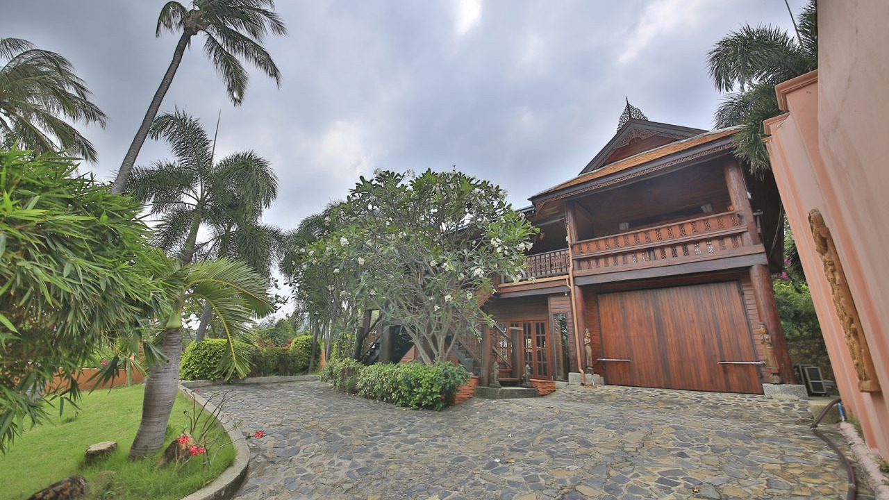 Photo of Outdoor in Choeng Mon