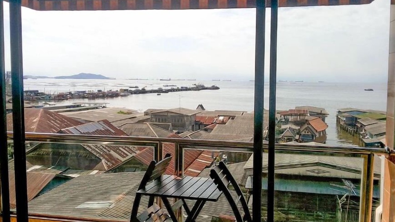 Photo of Patio Balcony in Tha Thaewawong