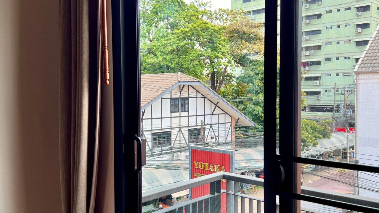 Photo of Bedroom in Phlabphla