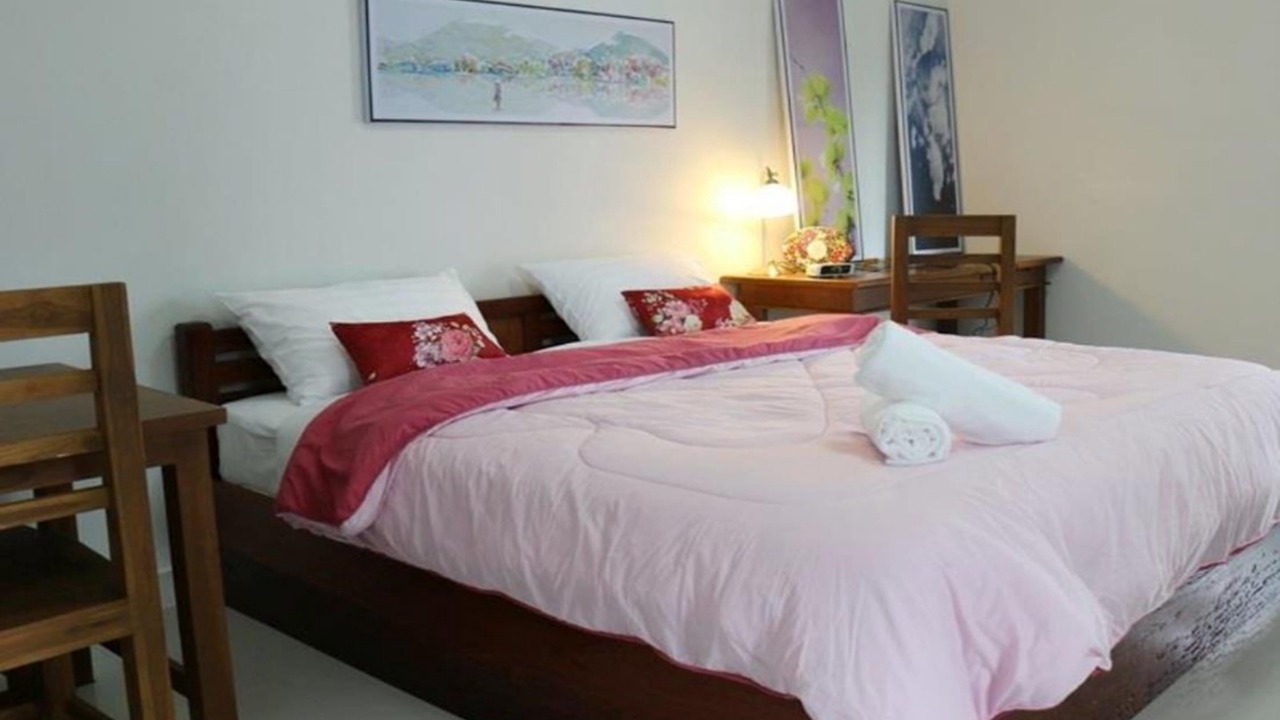 Photo of Bedroom in Bang Phra