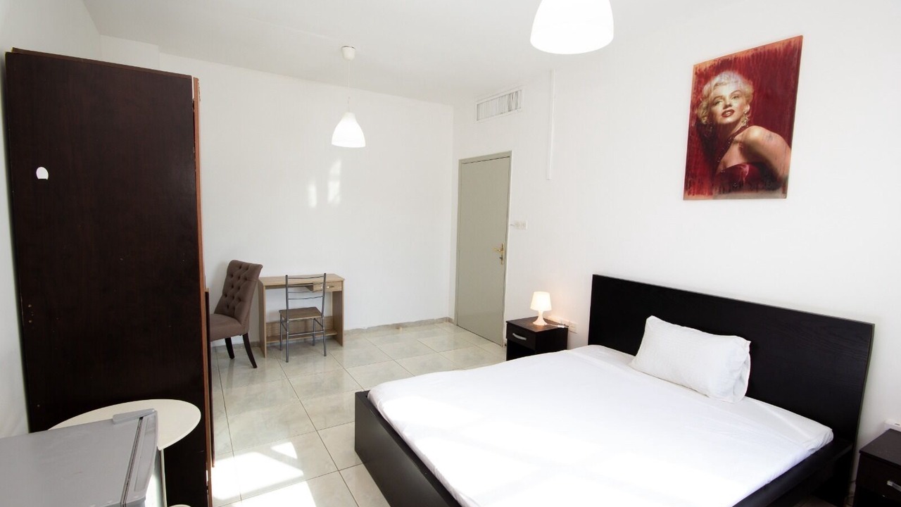 Photo of Bedroom in Jumeira 3