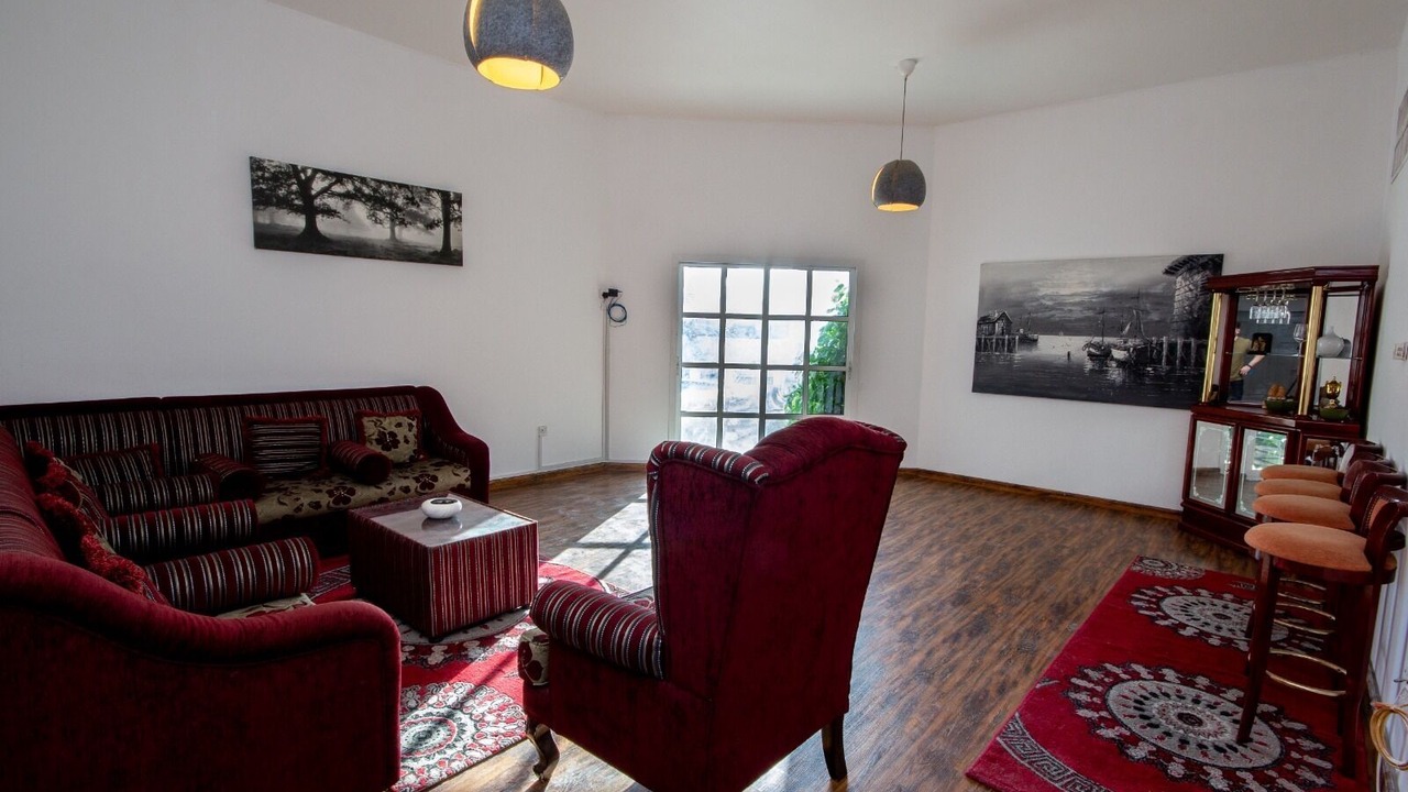 Photo of Livingroom in Jumeira 3