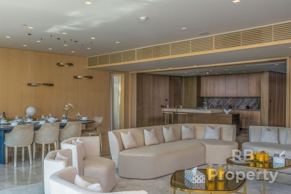 Photo of Others in Palm Jumeirah