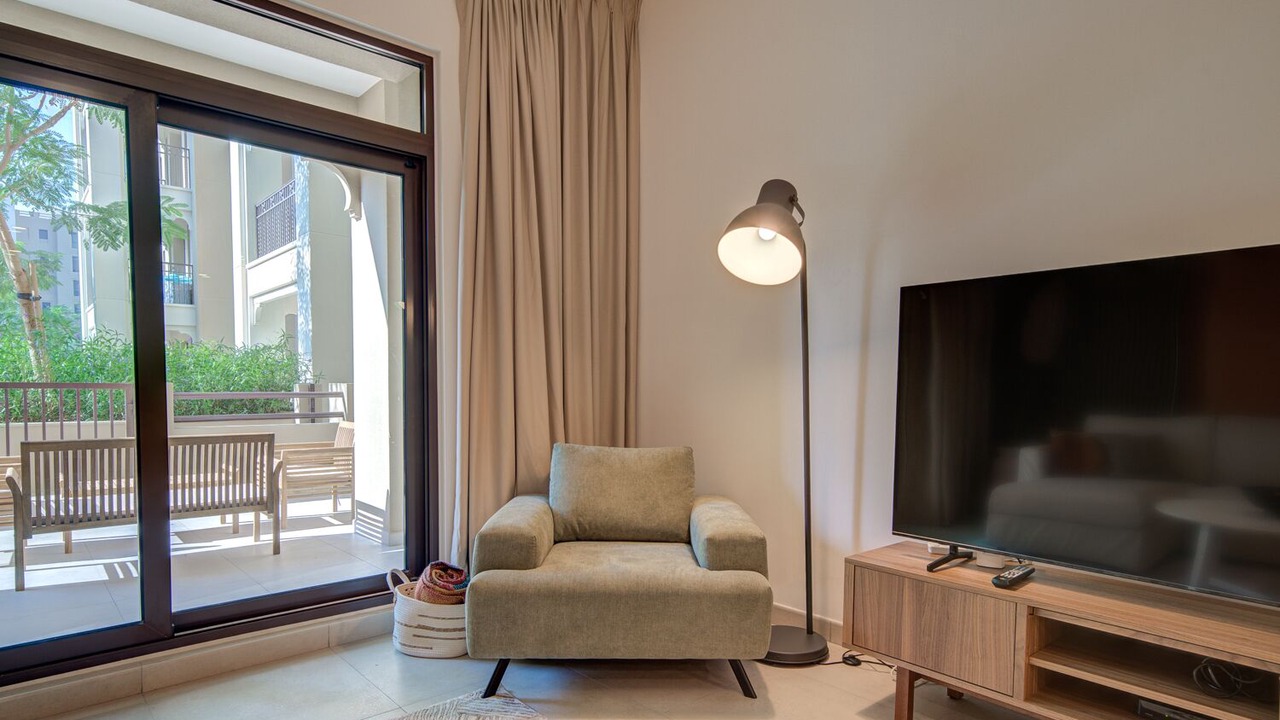 Photo of Livingroom in Umm Suqeim 3