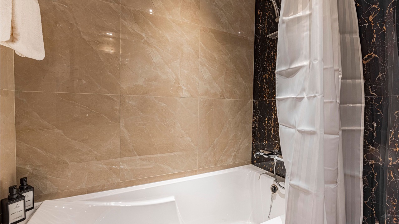 Photo of Bathroom in Downtown Dubai
