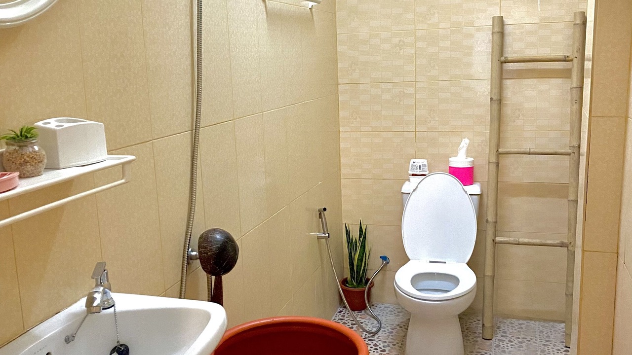 Photo of Bathroom in Wat Tha Phra