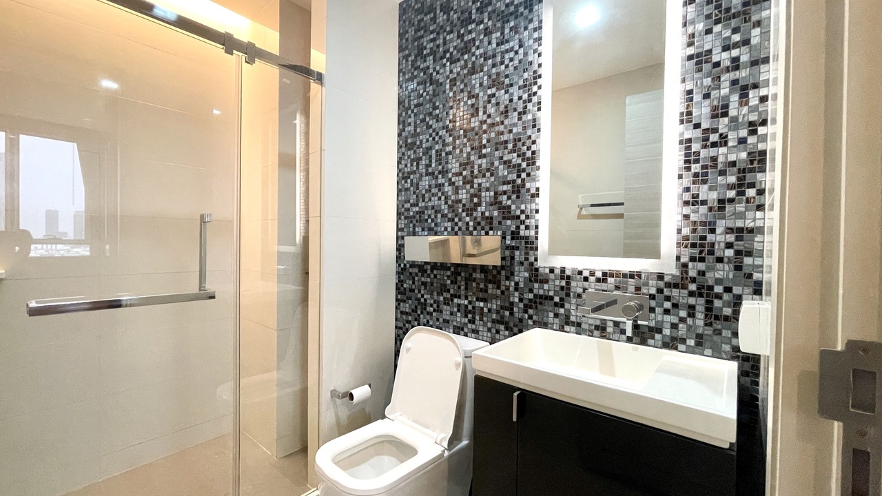 Photo of Bathroom in Sathorn