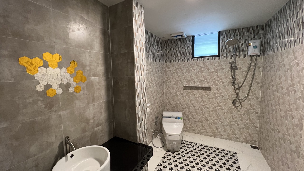 Photo of Bathroom in Lam Kaen