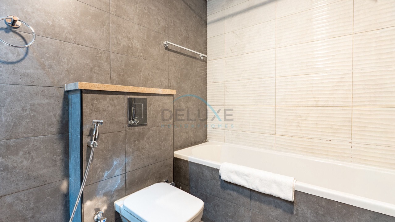 Photo of Bathroom in Discovery Gardens