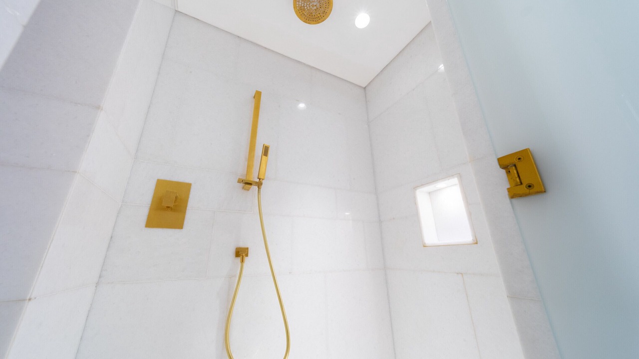 Photo of Bathroom in Palm Jumeirah