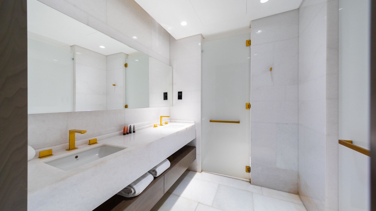 Photo of Bathroom in Palm Jumeirah