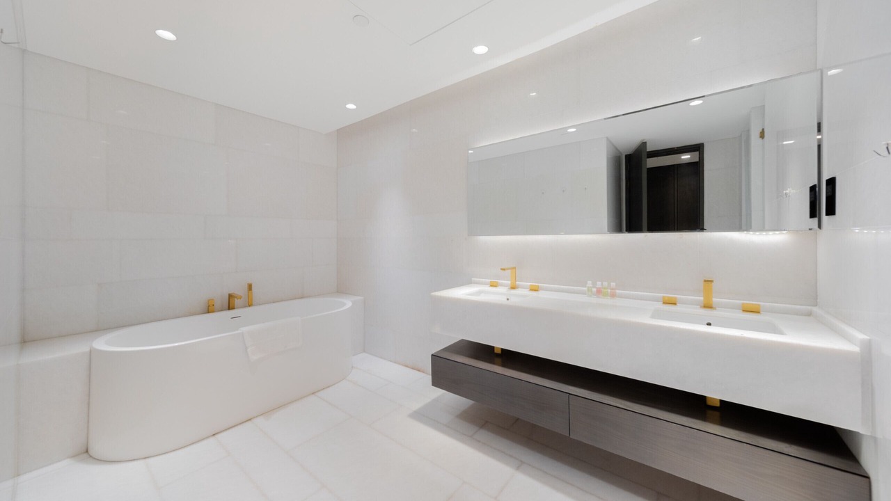 Photo of Bathroom in Palm Jumeirah