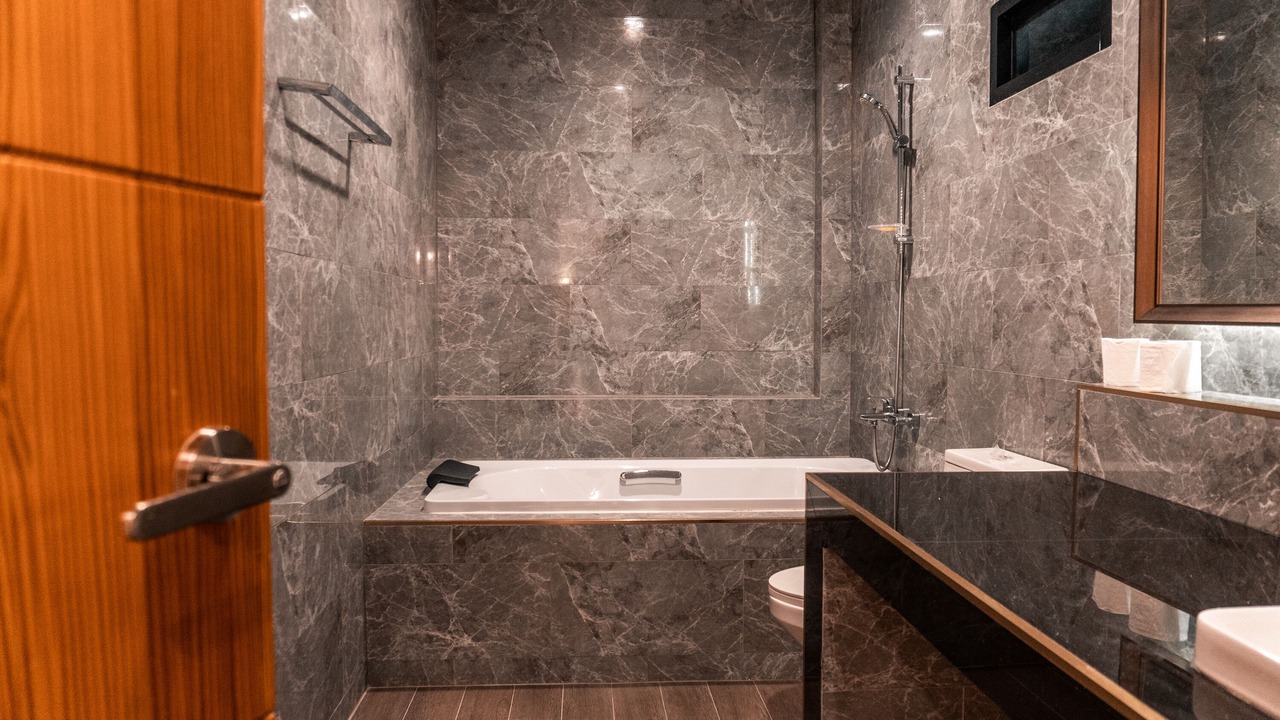 Photo of Bathroom in Pak Nam Pran