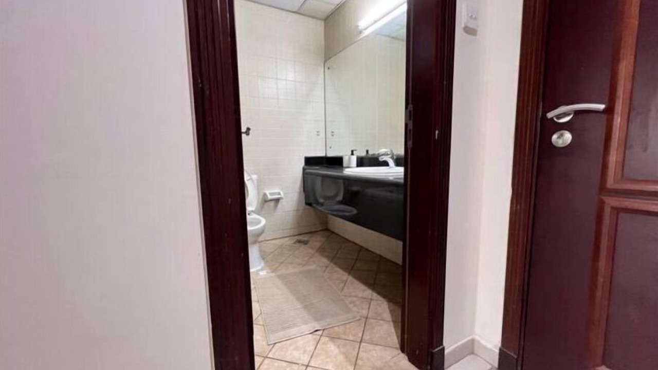 Photo of Bathroom in Discovery Gardens