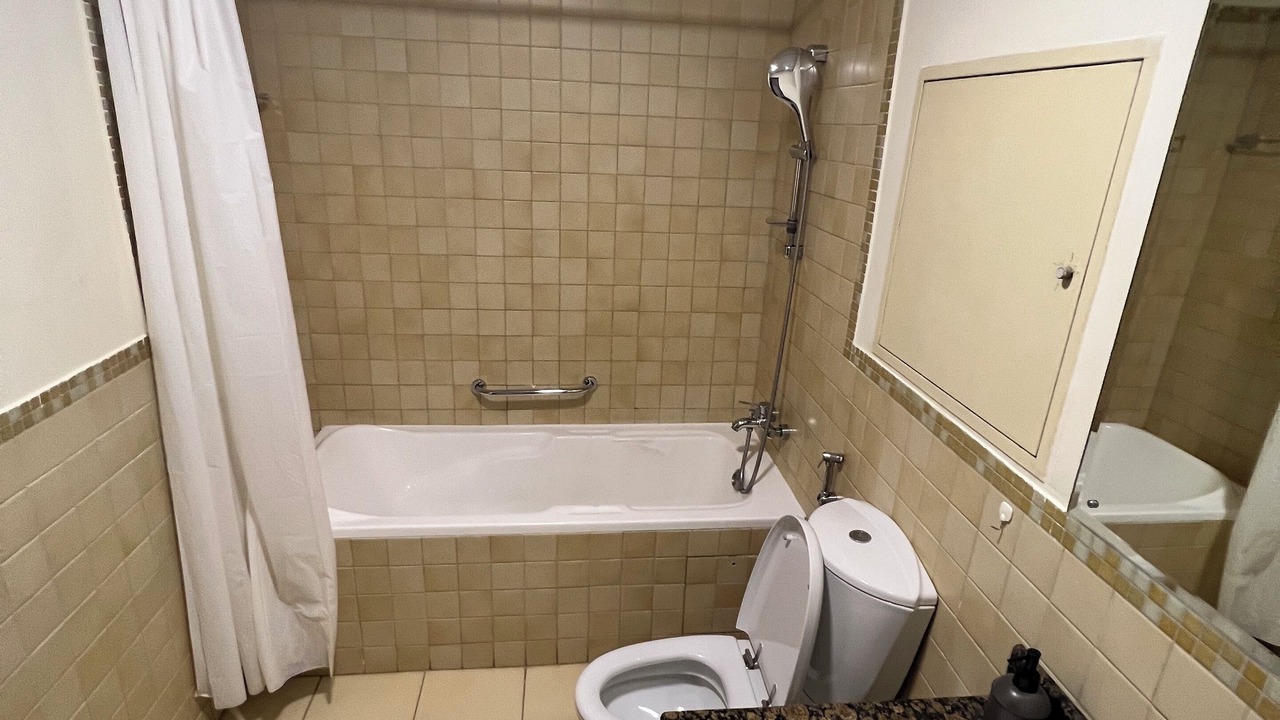 Photo of Bathroom in Umm Suqeim 1