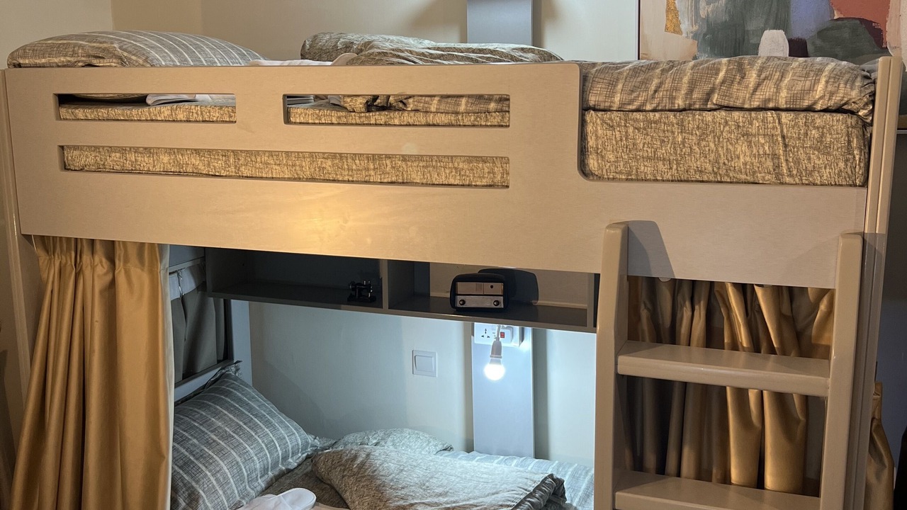 Photo of Bedroom in Umm Suqeim 1