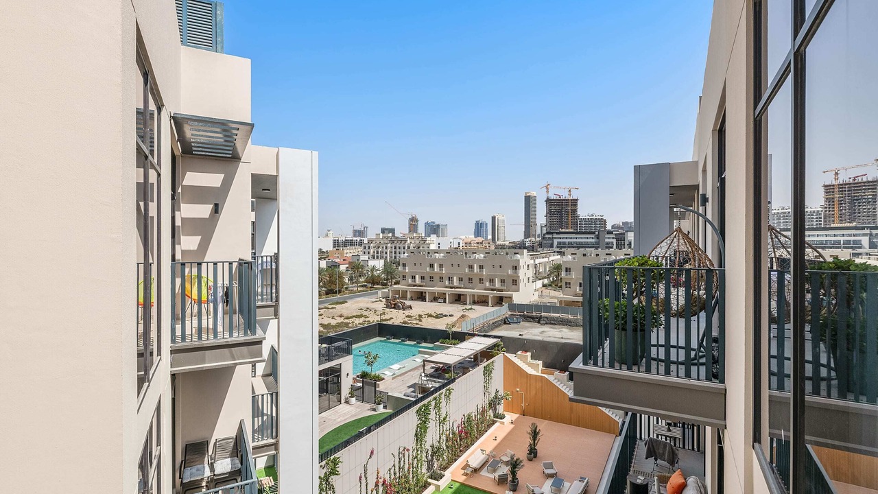 Photo of Patio Balcony in Jumeirah Village