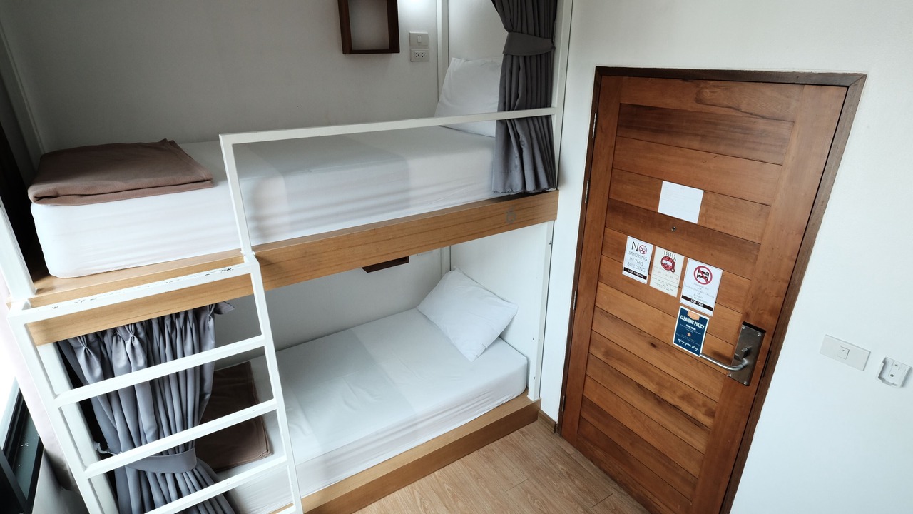 Photo of Bedroom in Lak Si