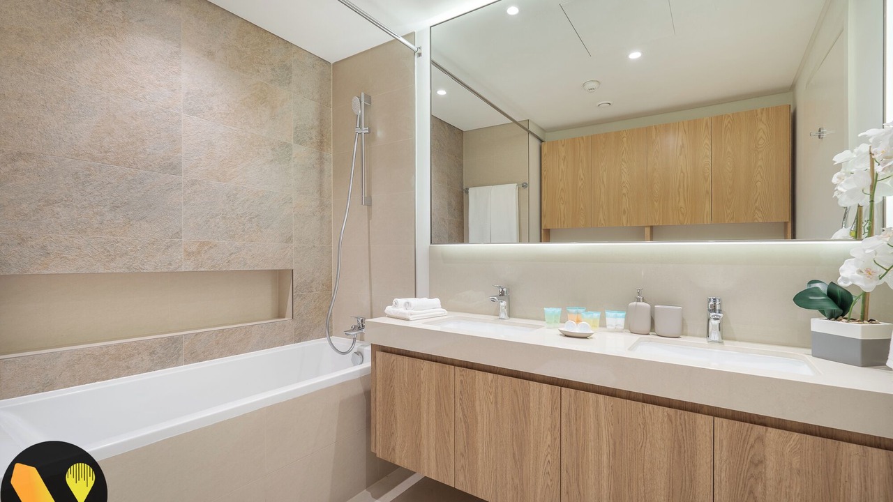 Photo of Bathroom in Za'abeel 2