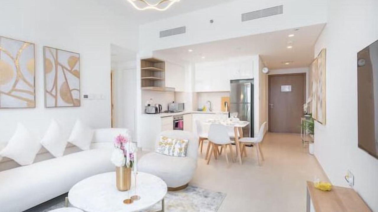 Photo of Livingroom in Za'abeel 2