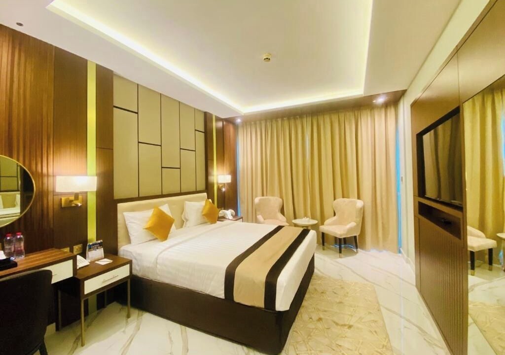 Photo of Bedroom in Al Muraqqabat