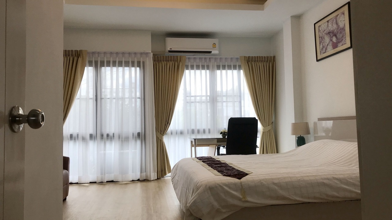 Photo of Bedroom in Ratchadaphisek