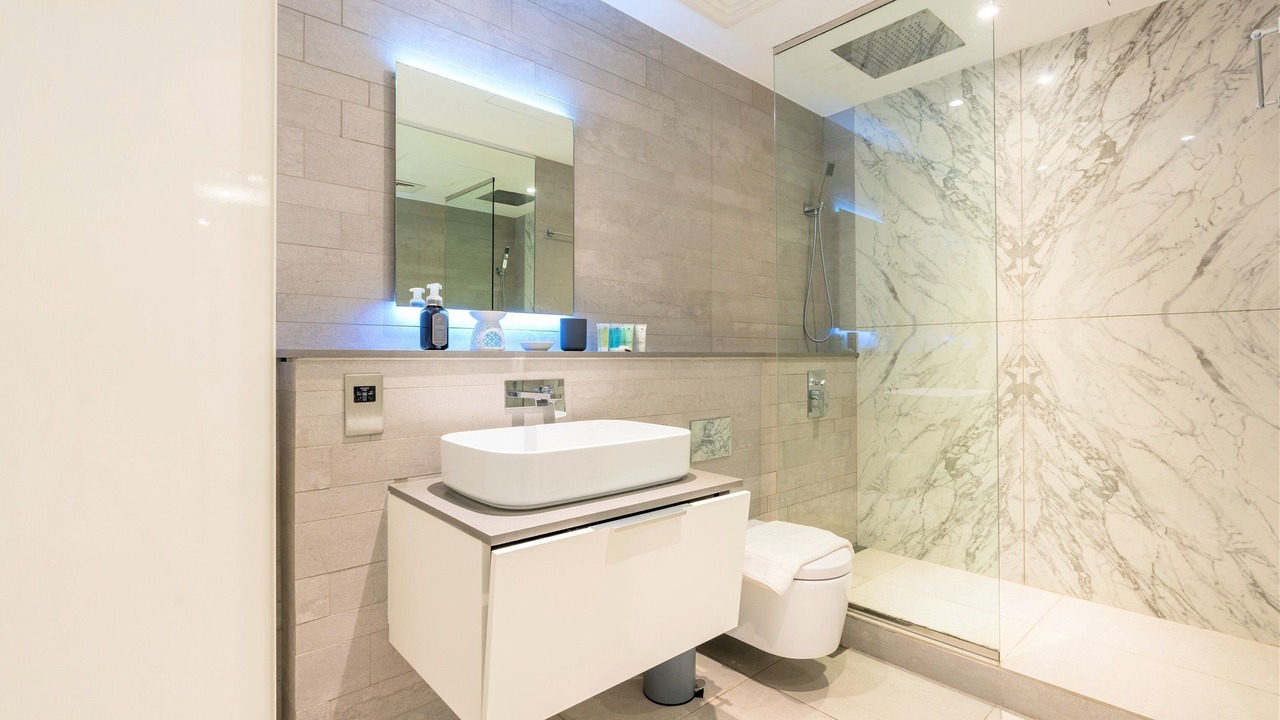 Photo of Bathroom in Downtown Dubai