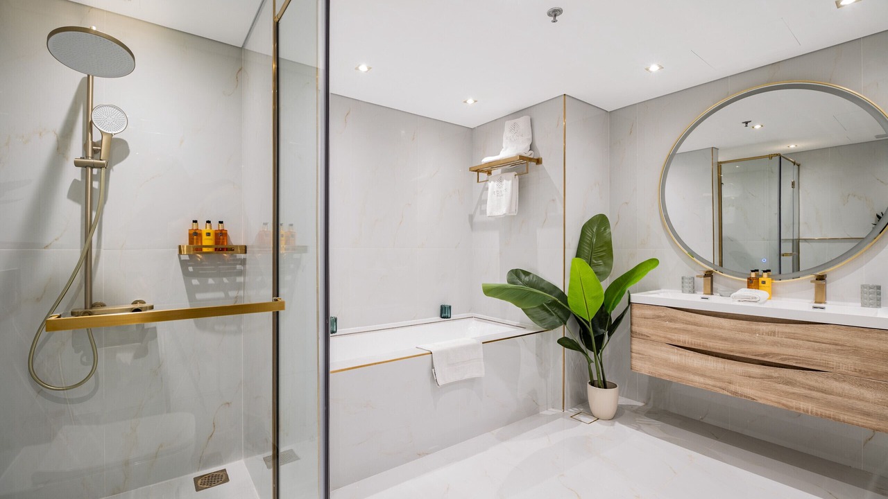 Photo of Bathroom in Palm Jumeirah