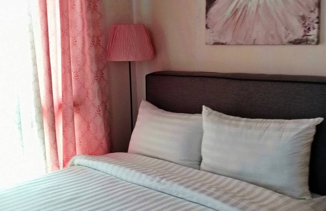 Photo of Bedroom in Khlong Kluea