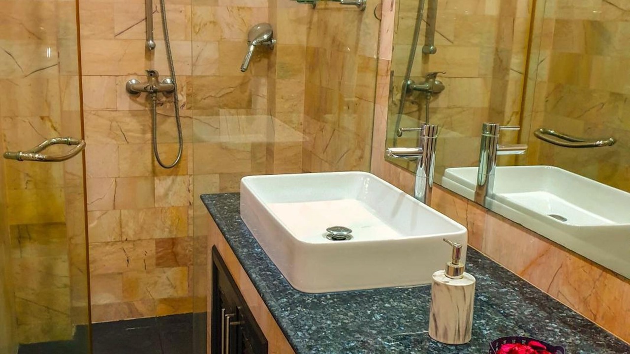 Photo of Bathroom in Na Kluea