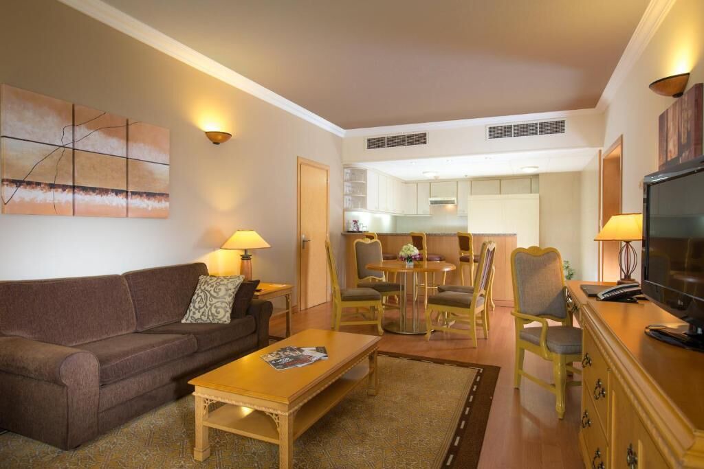 Photo of Livingroom in Trade Center