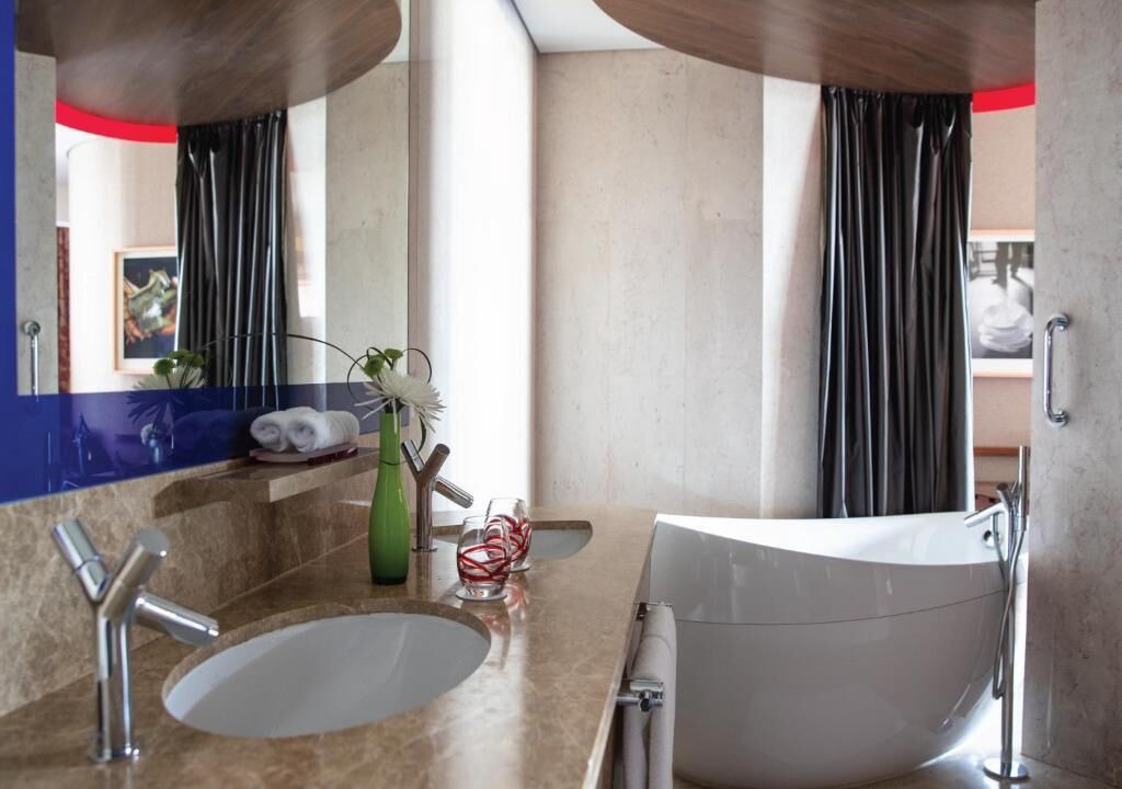 Photo of Bathroom in Garhoud