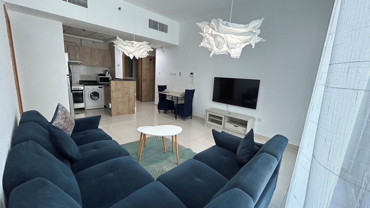Photo of Livingroom in Jumeira 1