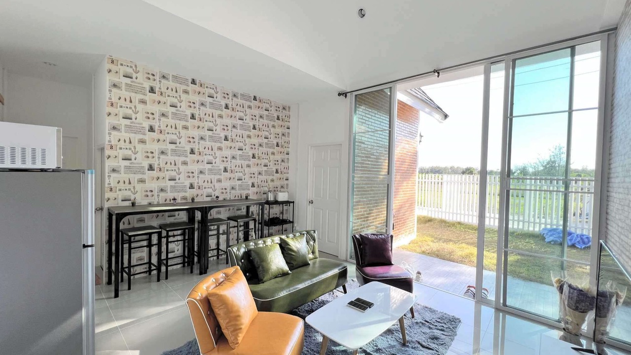 Photo of Livingroom in San Pa Thong