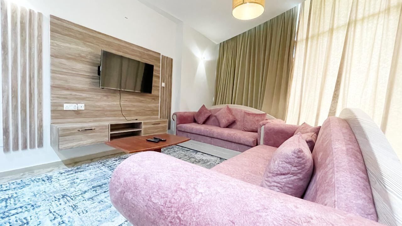 Photo of Livingroom in Dubai Sports City