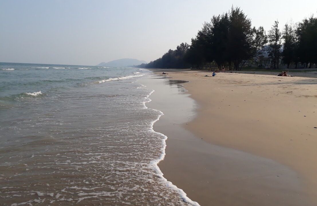 Photo of Others in Hin Lek Fai