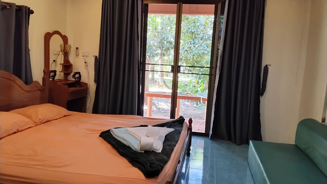 Photo of Bedroom in Klong Son