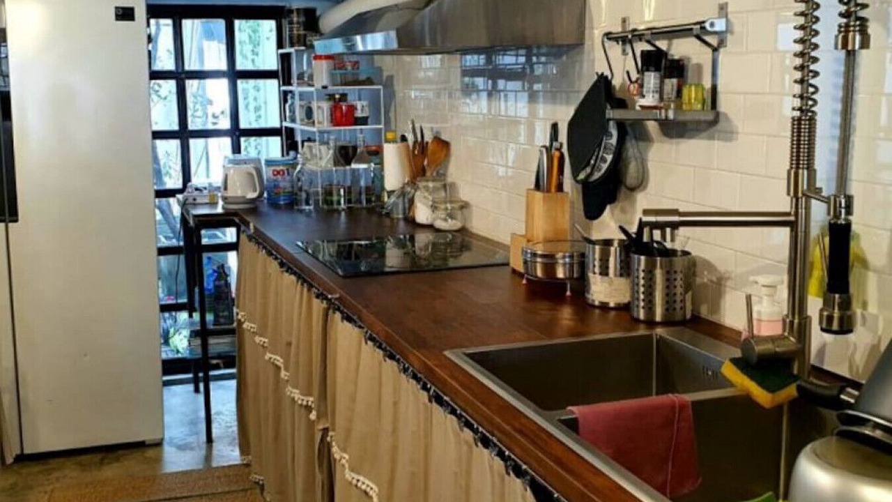 Photo of Kitchen in Phra Khanong Nuea