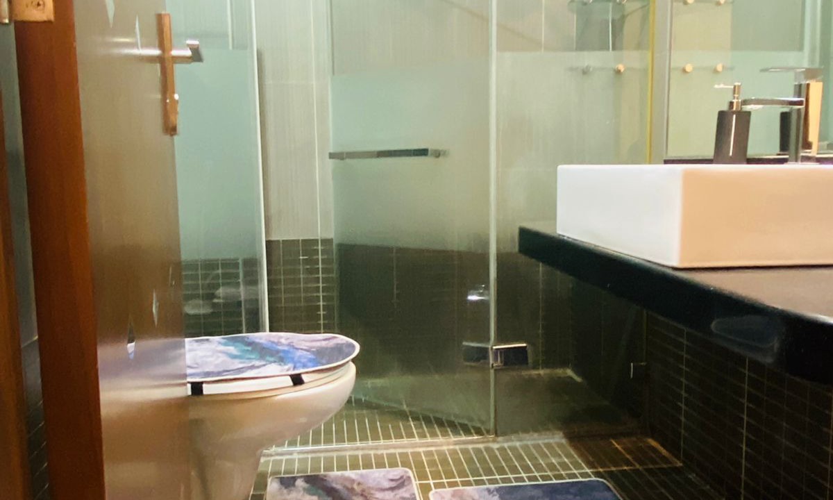 Photo of Bathroom in Jumeira 1
