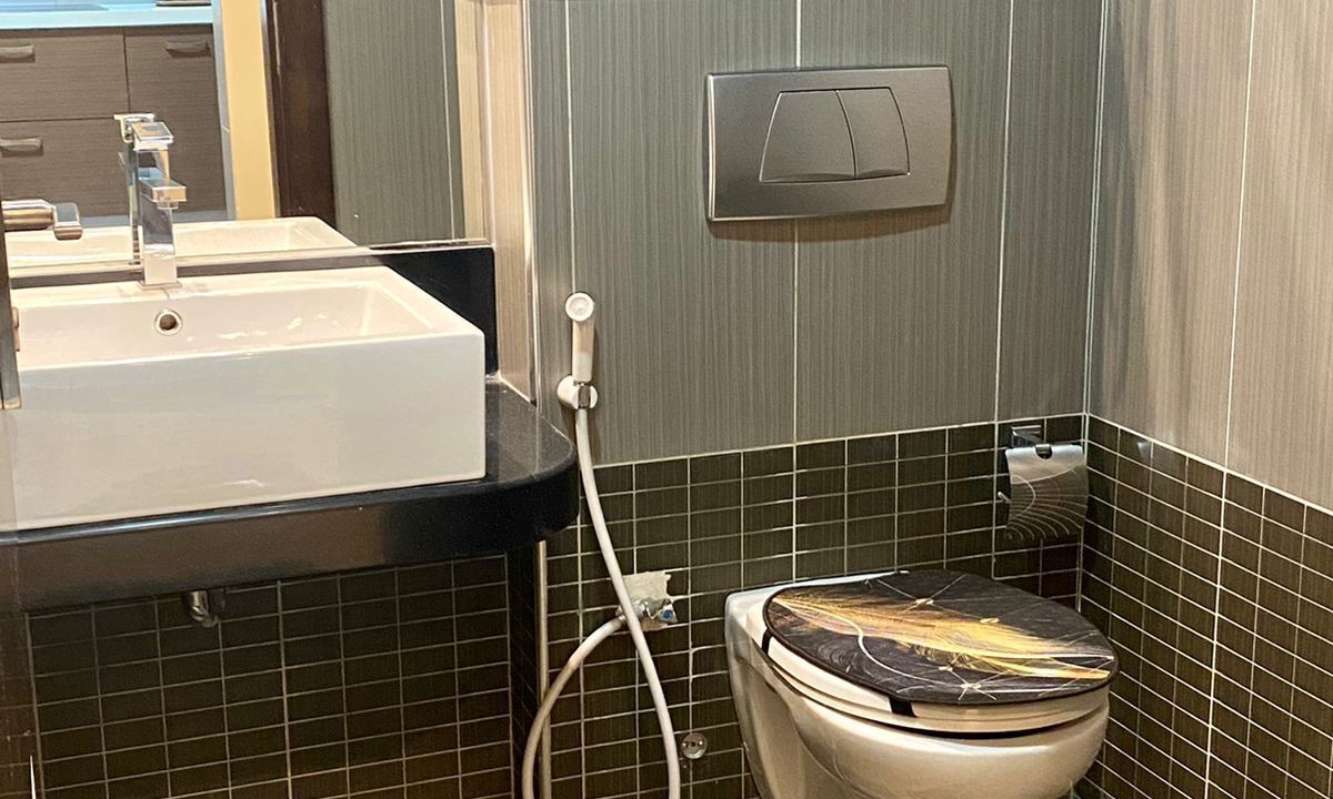 Photo of Bathroom in Jumeira 1