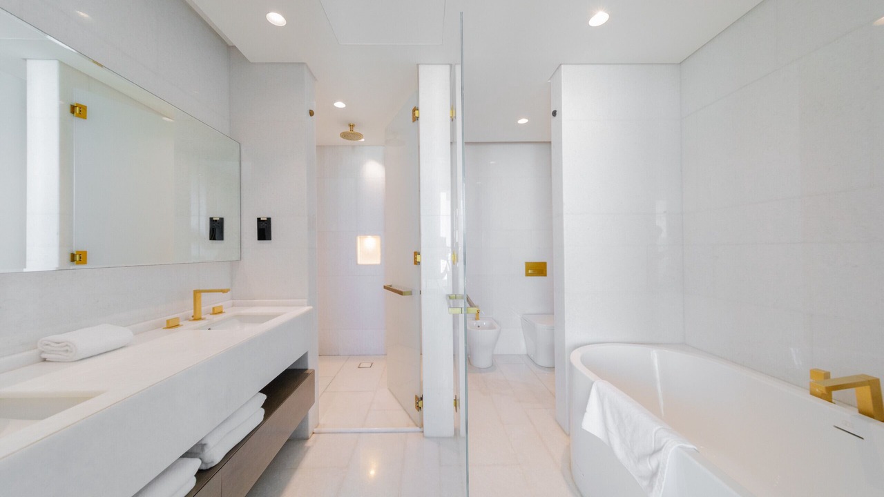 Photo of Bathroom in Palm Jumeirah