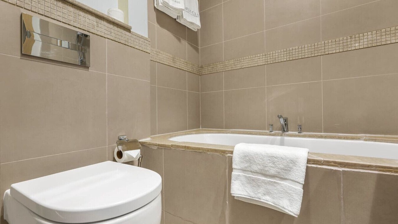 Photo of Bathroom in Downtown Dubai