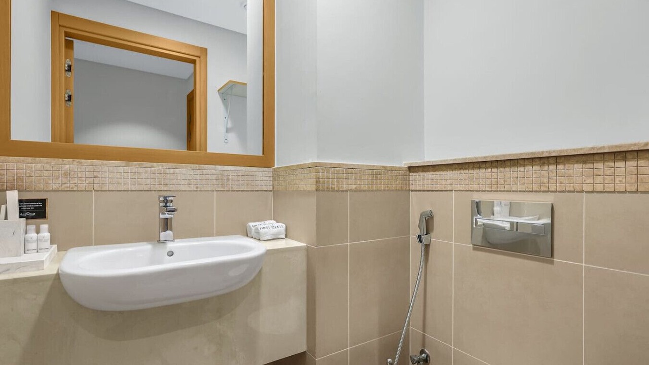 Photo of Bathroom in Downtown Dubai