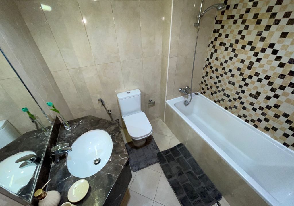 Photo of Bathroom in Discovery Gardens