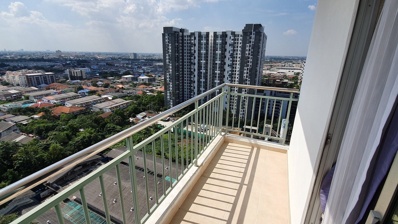 Photo of Outdoor in Bang Rak Phatthana