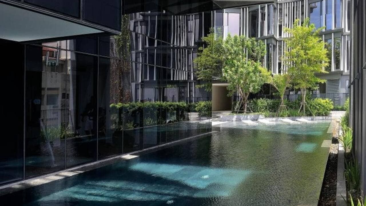 Photo of Outdoor in Samsen Nai