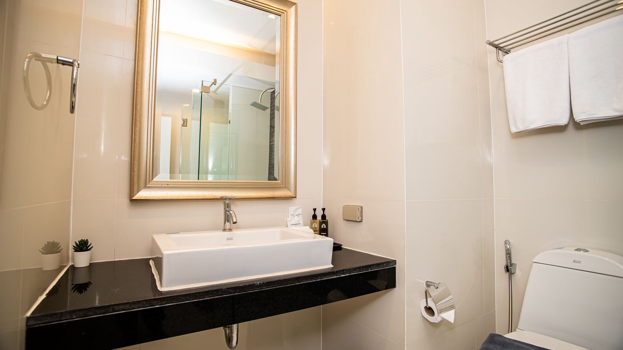 Photo of Bathroom in Khlong Toei